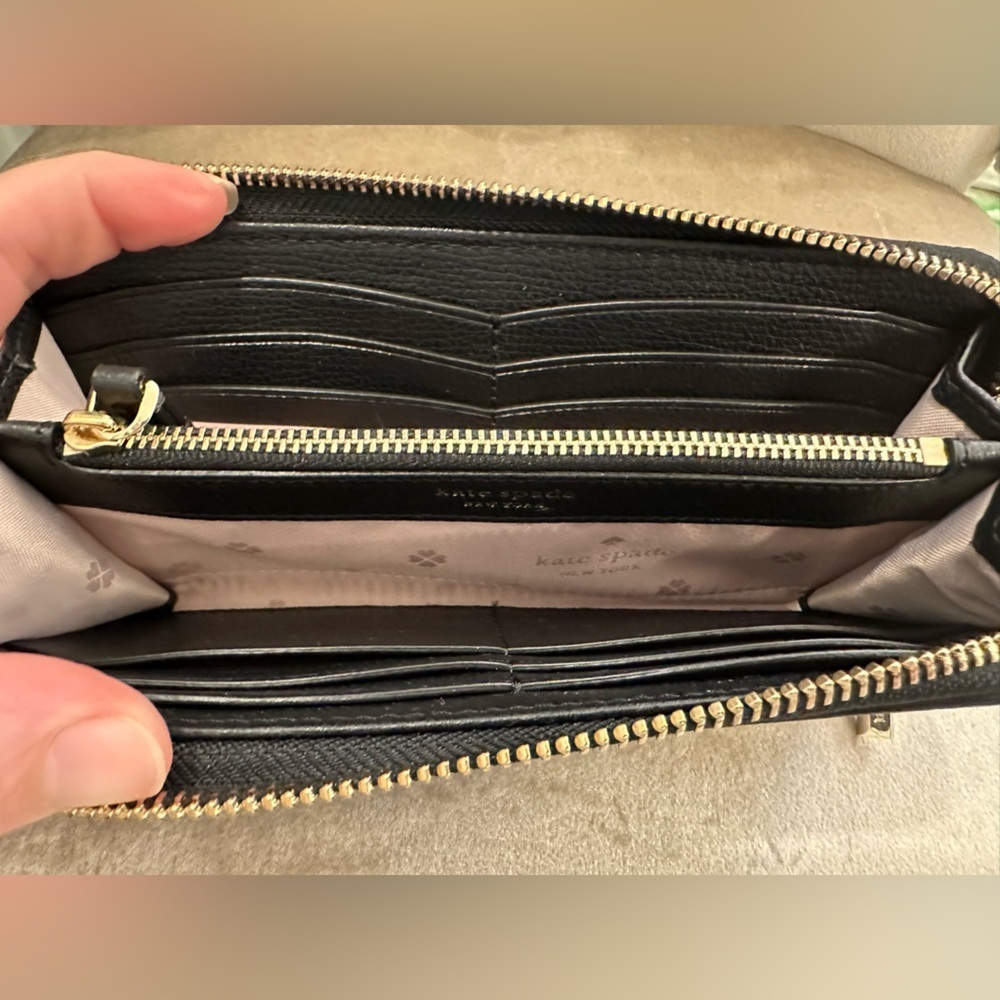 NWT Kate Spade Sylvia Perforated Slim Continental Zip Wallet $218 PWRU7243 - Picture 4 of 4
